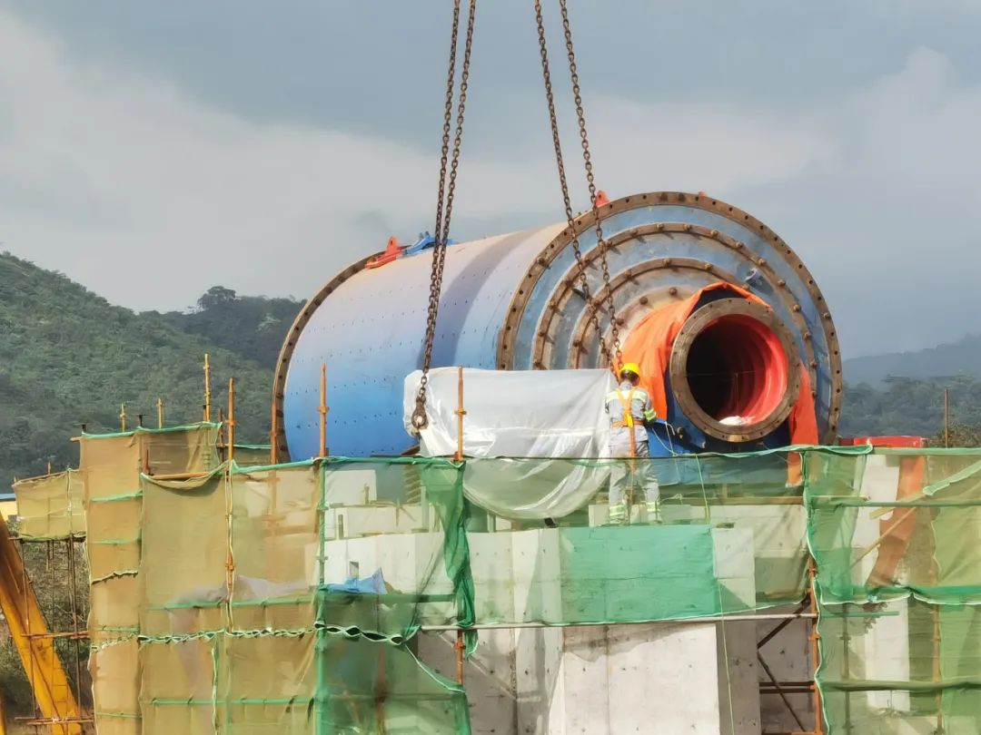 1705969500419404.jpg 640 (3).jpg